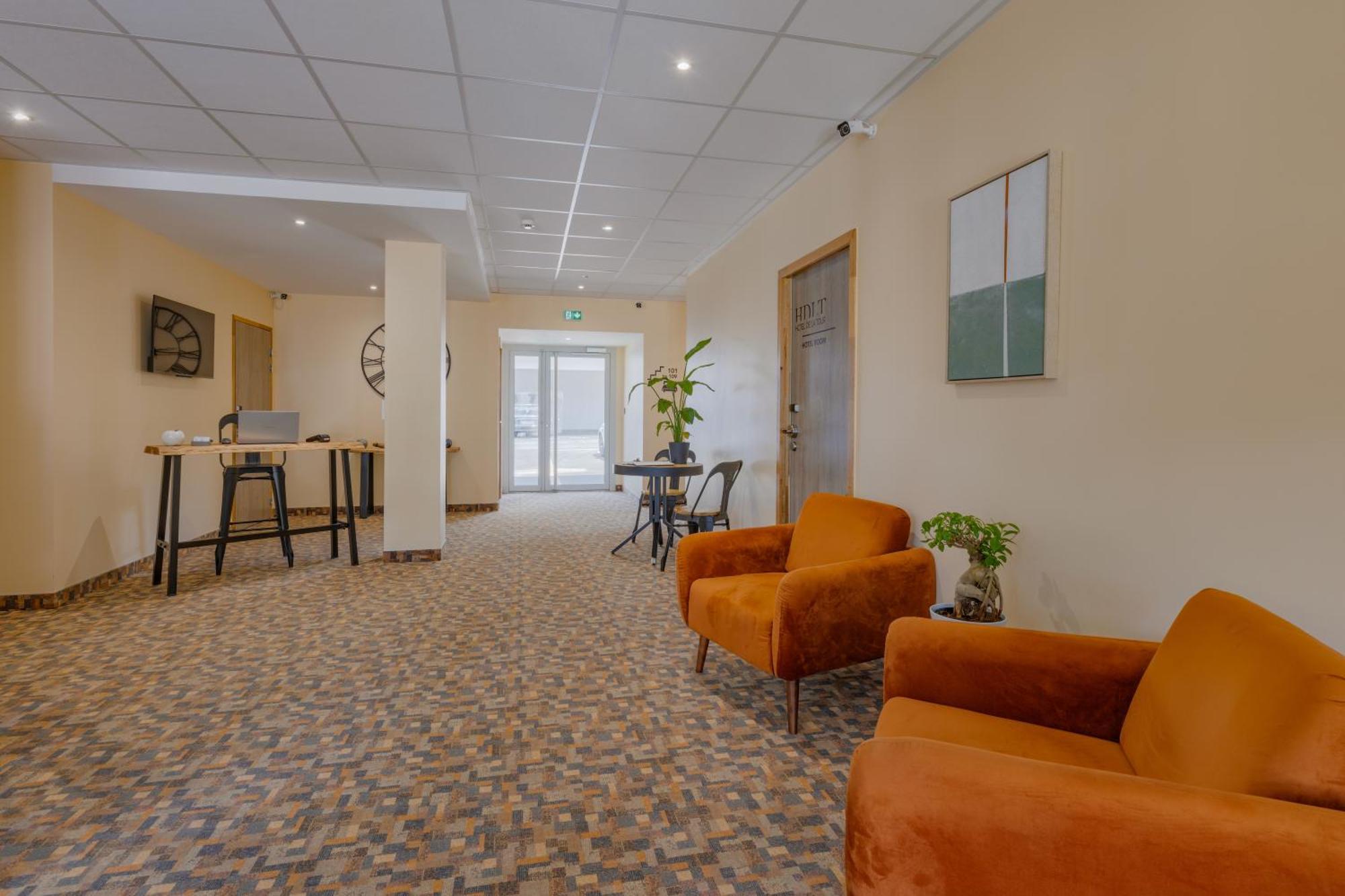 Hotel De La Tour Zewnętrze zdjęcie